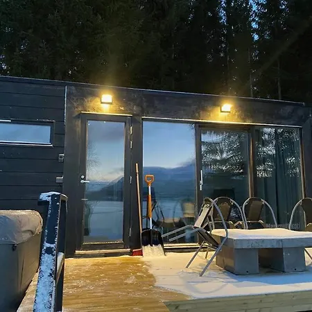 Aurora Retreat * Ytre Tomasjord