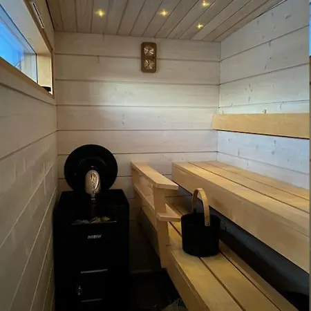 Aurora Retreat Апартаменты *